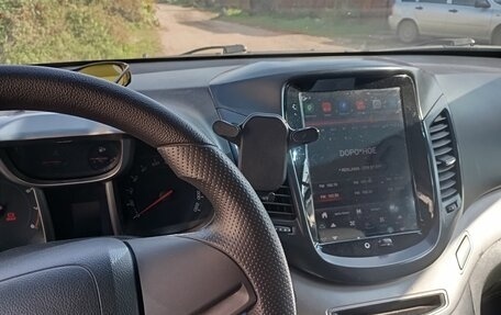Chevrolet Orlando I, 2012 год, 1 200 000 рублей, 4 фотография