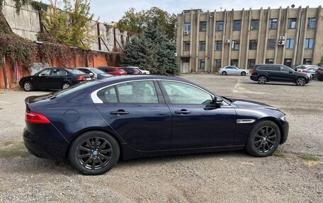 Jaguar XE I рестайлинг, 2016 год, 1 800 000 рублей, 8 фотография