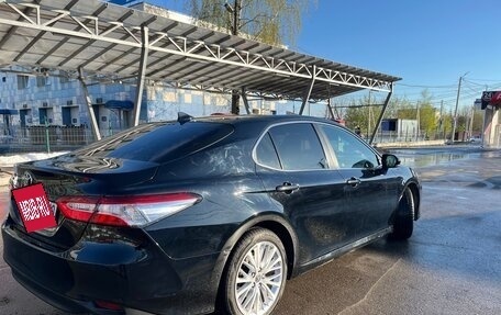 Toyota Camry, 2018 год, 2 560 000 рублей, 4 фотография