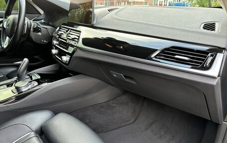 BMW 5 серия, 2019 год, 3 630 000 рублей, 23 фотография