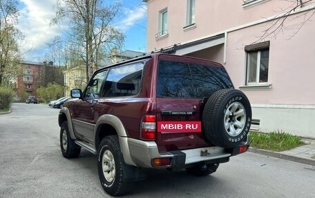 Nissan Patrol, 2000 год, 890 000 рублей, 3 фотография