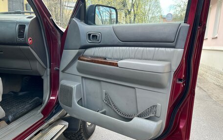 Nissan Patrol, 2000 год, 890 000 рублей, 29 фотография