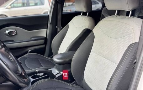 KIA Soul II рестайлинг, 2014 год, 1 100 000 рублей, 8 фотография
