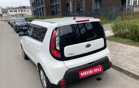 KIA Soul II рестайлинг, 2014 год, 1 100 000 рублей, 5 фотография