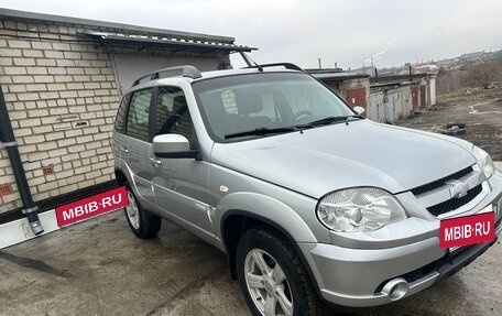 Chevrolet Niva I рестайлинг, 2015 год, 820 000 рублей, 5 фотография