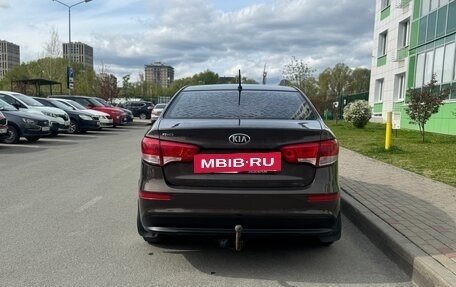 KIA Rio III рестайлинг, 2015 год, 880 000 рублей, 5 фотография