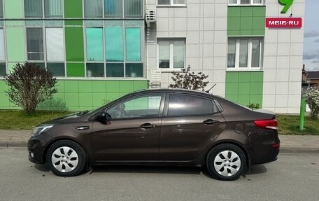 KIA Rio III рестайлинг, 2015 год, 880 000 рублей, 7 фотография