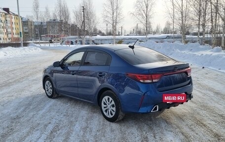 KIA Rio IV, 2021 год, 1 700 000 рублей, 4 фотография