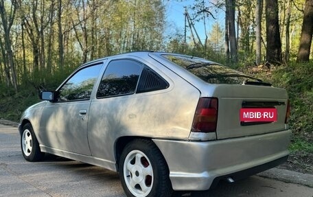 Opel Kadett E рестайлинг, 1987 год, 90 000 рублей, 3 фотография