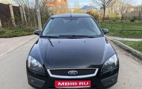 Ford Focus II рестайлинг, 2005 год, 595 000 рублей, 2 фотография
