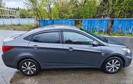 Hyundai Solaris II рестайлинг, 2014 год, 680 000 рублей, 3 фотография