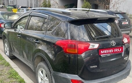 Toyota RAV4, 2013 год, 1 111 111 рублей, 3 фотография