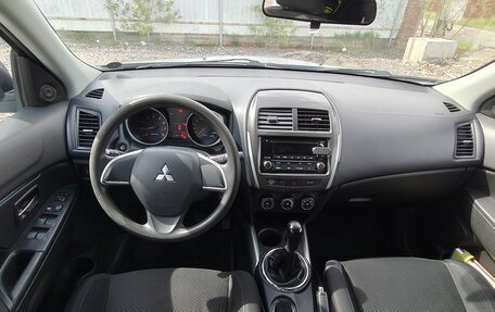Mitsubishi ASX I рестайлинг, 2013 год, 929 000 рублей, 12 фотография