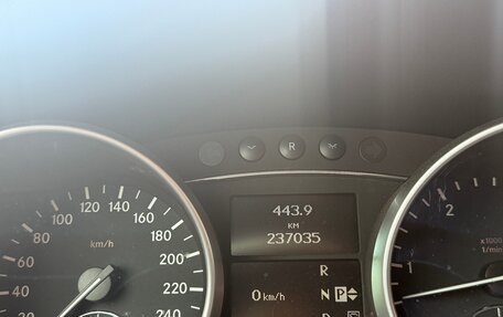 Mercedes-Benz GL-Класс, 2008 год, 1 750 000 рублей, 3 фотография
