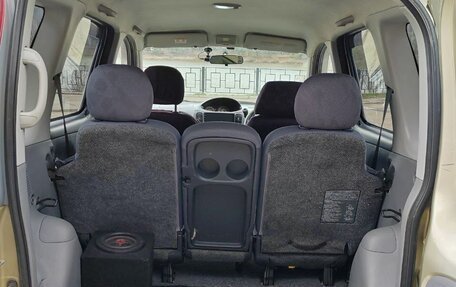 Toyota FunCargo, 2000 год, 610 000 рублей, 17 фотография