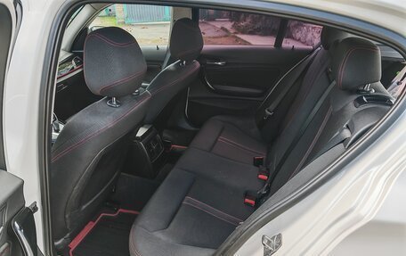 BMW 1 серия, 2015 год, 1 700 000 рублей, 16 фотография
