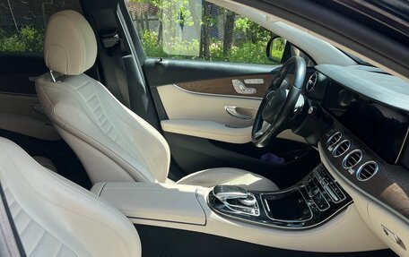 Mercedes-Benz E-Класс, 2016 год, 3 600 000 рублей, 7 фотография