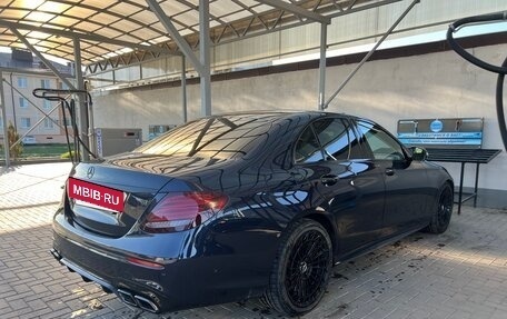 Mercedes-Benz E-Класс, 2016 год, 3 600 000 рублей, 26 фотография