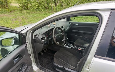 Ford Focus II рестайлинг, 2005 год, 430 000 рублей, 10 фотография