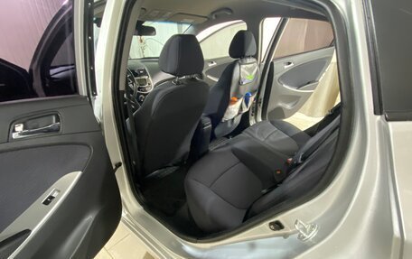 Hyundai Solaris II рестайлинг, 2013 год, 990 000 рублей, 15 фотография
