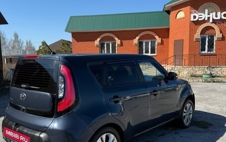KIA Soul II рестайлинг, 2016 год, 1 250 000 рублей, 6 фотография
