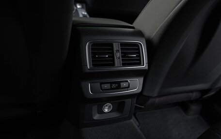 Audi Q5, 2018 год, 4 200 000 рублей, 25 фотография