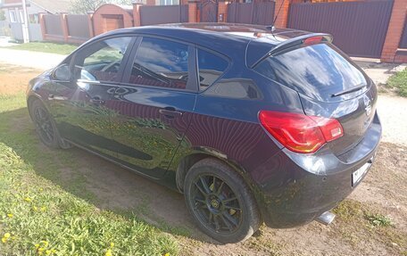 Opel Astra J, 2012 год, 630 000 рублей, 3 фотография
