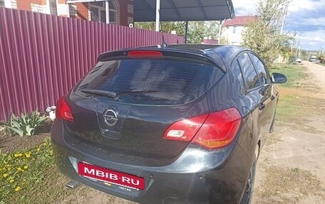 Opel Astra J, 2012 год, 630 000 рублей, 2 фотография