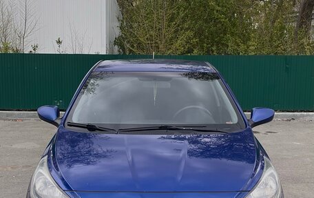 Hyundai Solaris II рестайлинг, 2011 год, 700 000 рублей, 2 фотография