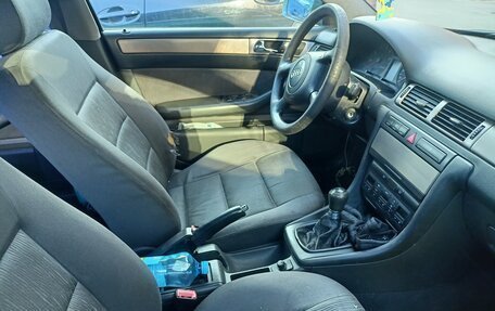 Audi A6, 2000 год, 300 000 рублей, 6 фотография