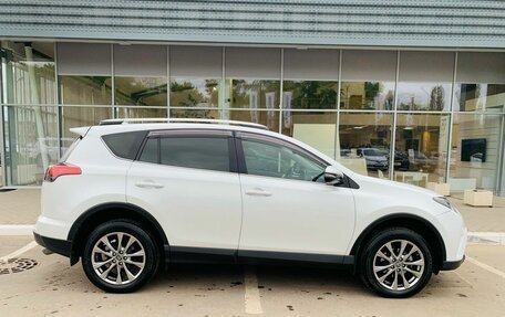 Toyota RAV4, 2019 год, 2 850 000 рублей, 4 фотография
