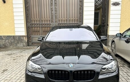 BMW 5 серия, 2015 год, 2 200 000 рублей, 2 фотография