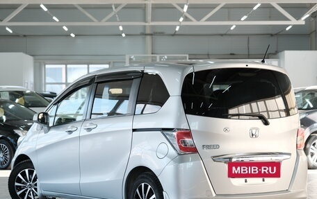 Honda Freed I, 2014 год, 1 399 000 рублей, 4 фотография