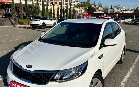 KIA Rio III рестайлинг, 2016 год, 1 050 000 рублей, 3 фотография