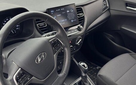Hyundai Solaris II рестайлинг, 2019 год, 1 200 000 рублей, 3 фотография