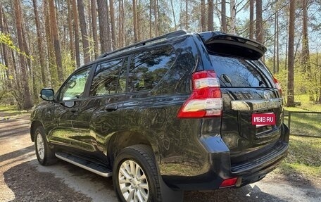 Toyota Land Cruiser Prado 150 рестайлинг 2, 2014 год, 3 630 000 рублей, 6 фотография