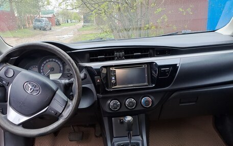 Toyota Corolla, 2013 год, 1 331 000 рублей, 6 фотография