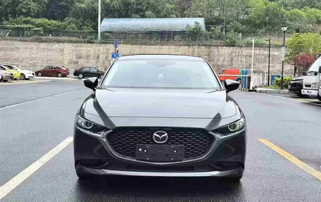 Mazda 3, 2022 год, 1 825 000 рублей, 2 фотография