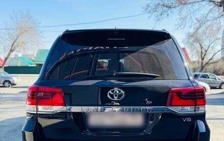 Toyota Land Cruiser 200, 2017 год, 9 200 000 рублей, 4 фотография