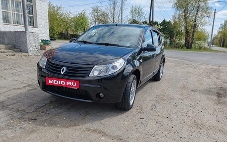 Renault Sandero I, 2010 год, 615 000 рублей, 2 фотография