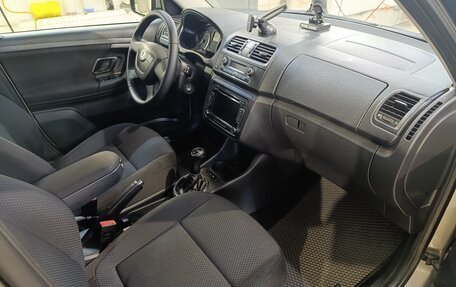 Skoda Fabia II, 2010 год, 720 000 рублей, 28 фотография