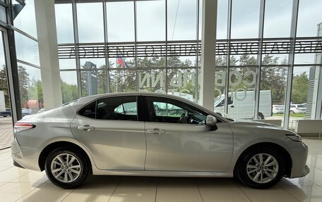Toyota Camry, 2019 год, 2 950 000 рублей, 7 фотография