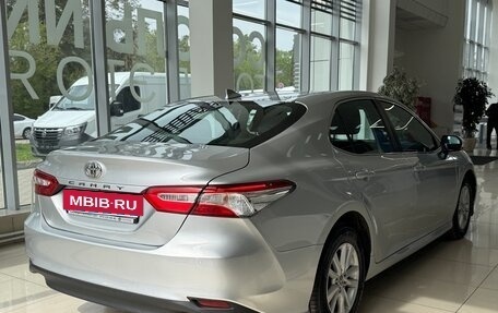 Toyota Camry, 2019 год, 2 950 000 рублей, 4 фотография