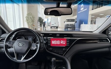 Toyota Camry, 2019 год, 2 950 000 рублей, 13 фотография