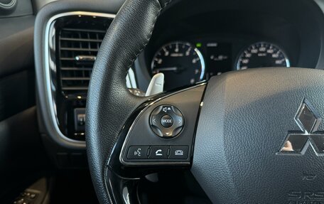 Mitsubishi Outlander III рестайлинг 3, 2018 год, 2 420 000 рублей, 13 фотография