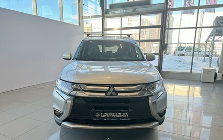 Mitsubishi Outlander III рестайлинг 3, 2018 год, 2 420 000 рублей, 8 фотография