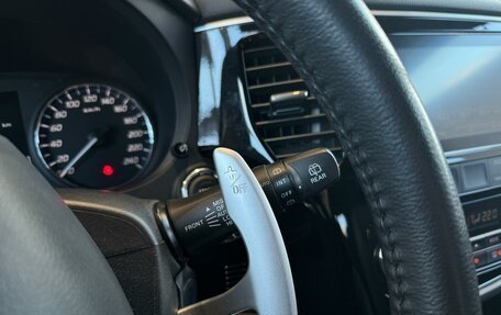 Mitsubishi Outlander III рестайлинг 3, 2018 год, 2 420 000 рублей, 18 фотография