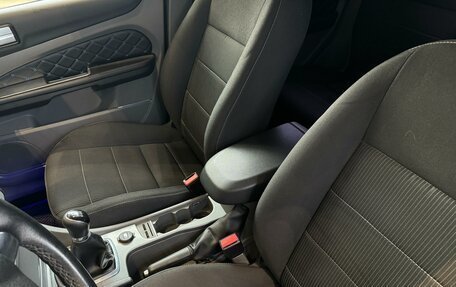 Ford Focus II рестайлинг, 2010 год, 590 000 рублей, 21 фотография
