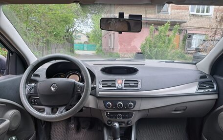 Renault Megane III, 2009 год, 290 000 рублей, 2 фотография