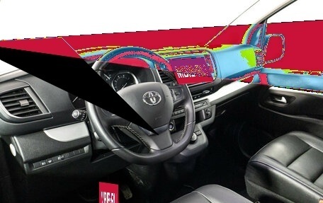 Toyota ProAce II, 2023 год, 5 229 000 рублей, 11 фотография